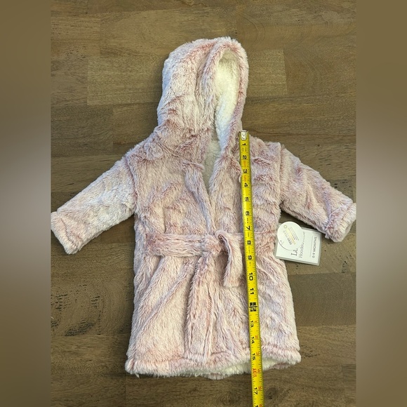 NWT- Cozy Pink Baby Robe 0-9M - Picture 5 of 5